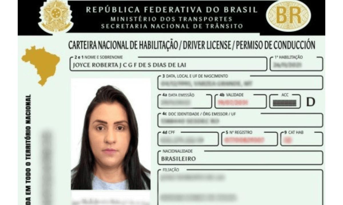 Jovem com 9 nomes tem todos os documentos abreviados (Foto/Reprodução: Arquivo Pessoal)