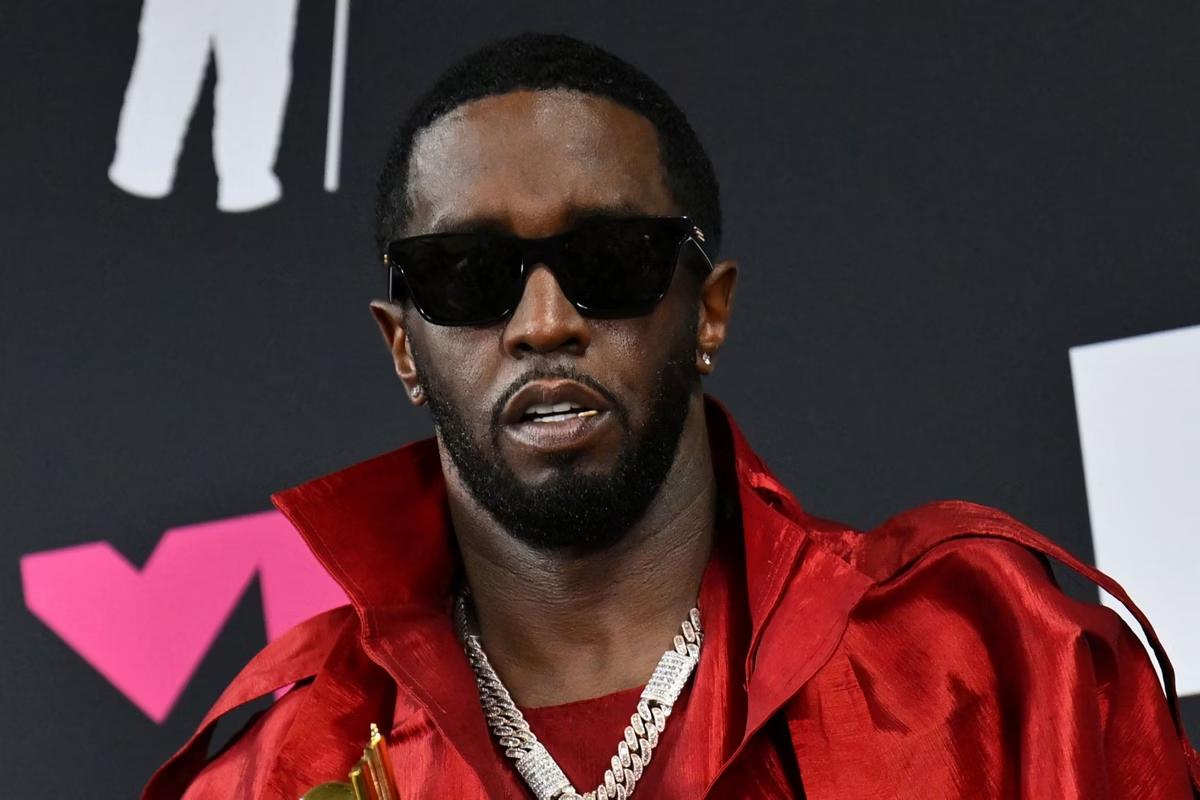 Rapper P. Diddy foi preso por tráfico sexual, conspiração para cometer extorsão, transporte e envolvimento em prostituição (Foto/ANGELA WEISS/AFP)