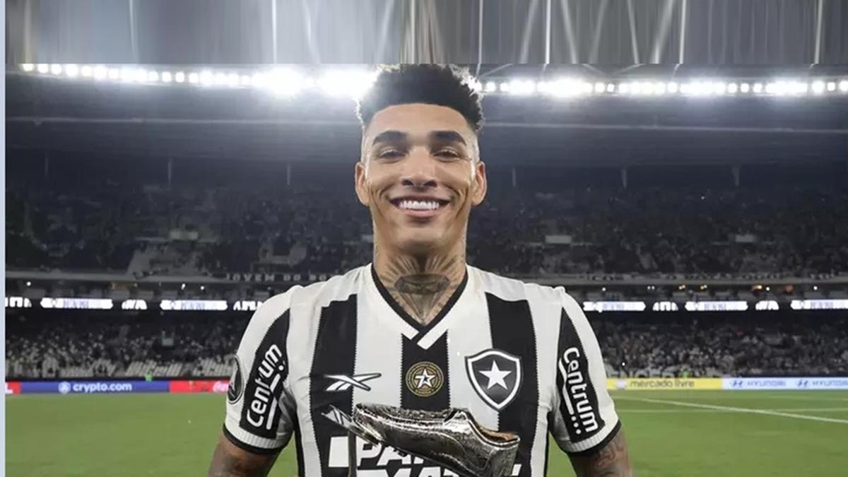 Igor Jesus é destaque do líder Botafogo no Brasileirão. ((Foto/Vitor Silva/Botafogo))