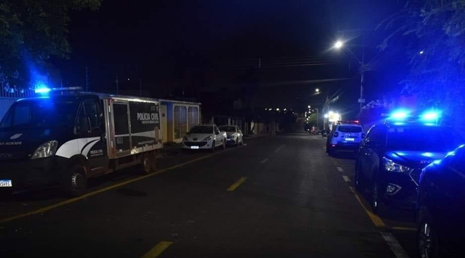 O Samu constatou a morte e equipe de peritos da Polícia Civil esteve no local para levantamentos e traslado do corpo para o IML (Foto/Divulgação)