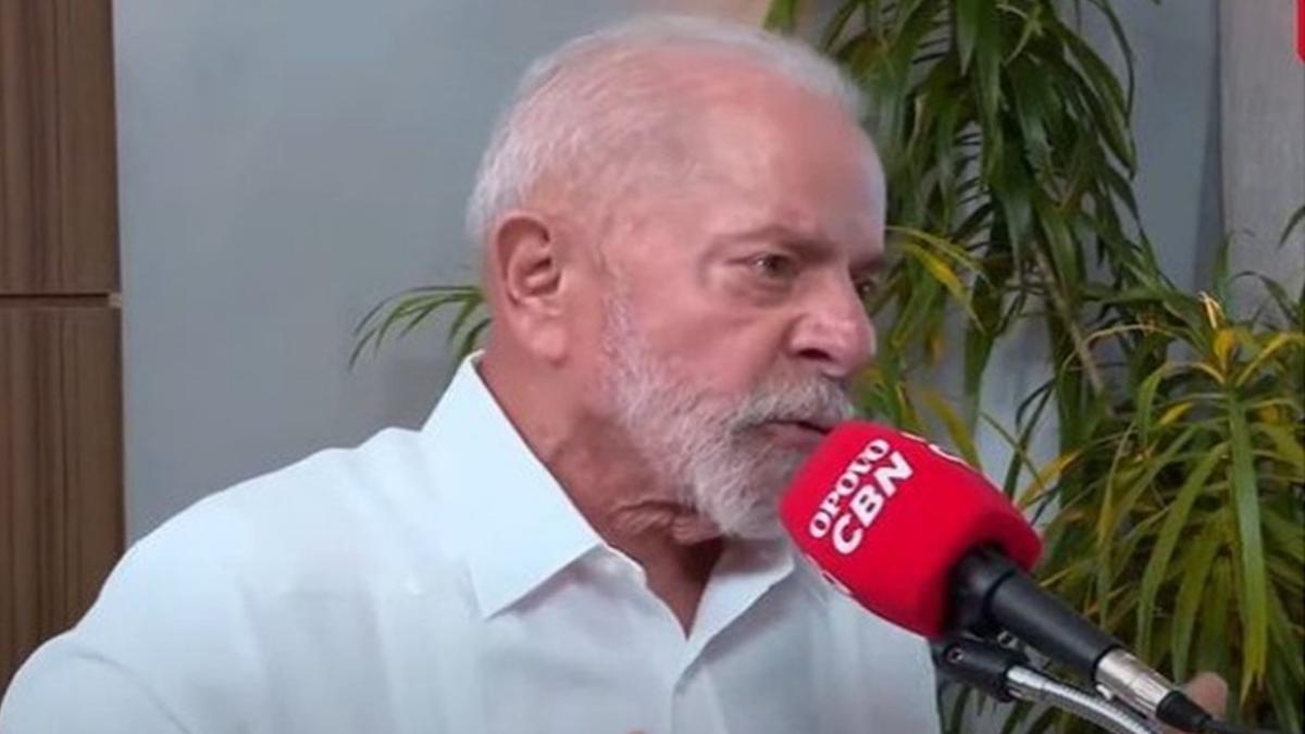 A fala do presidente se deu no encerramento da entrevista, após ele responder sobre os resultados das eleições municipais (Foto/Reprodução/Youtube)