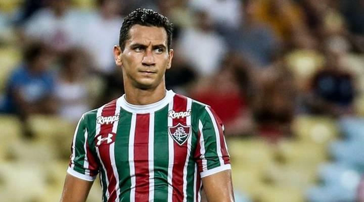 Ganso foi o grande nome da partida. Ele mostrou ao Maracanã que o jogo não se ganha na véspera. E olha que ele ainda perdeu um pênalti (Foto/Arquivo)