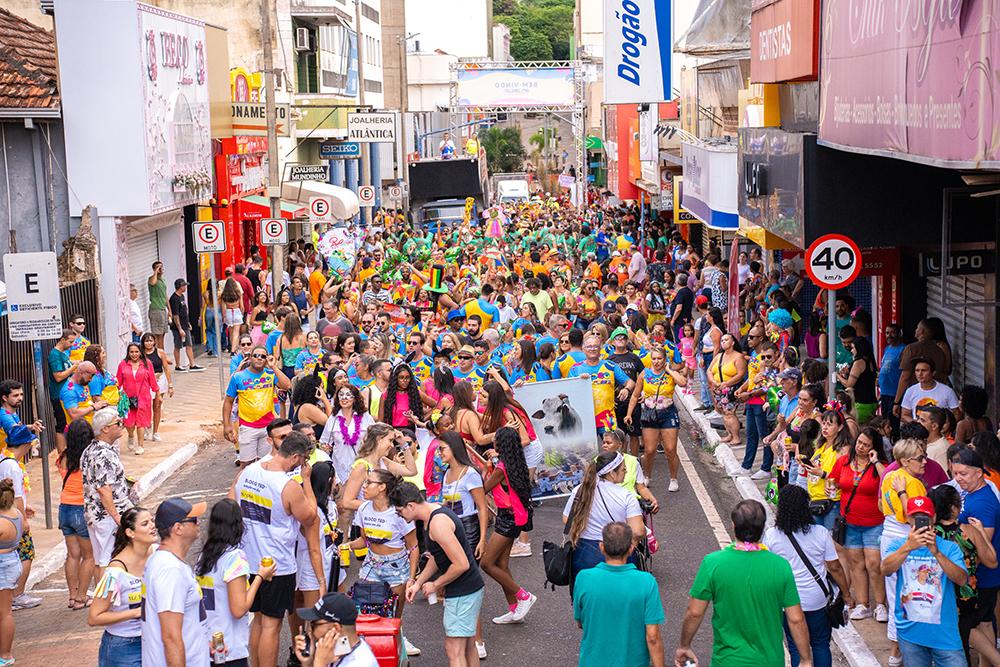 O esquema de carnaval de blocos deve ser mantido, segundo proposta da Fundação Cultural de Uberaba para 2025 (Foto/Divulgação)