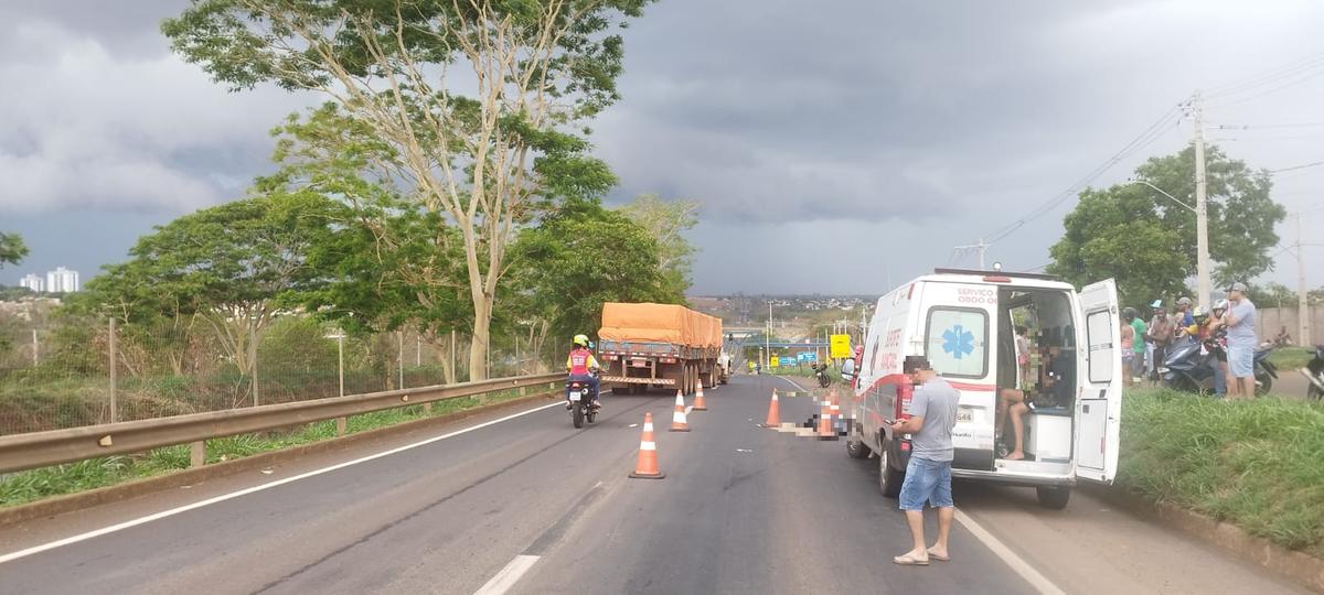 Com a colisão, vítima morreu na hora em Uberaba (Foto/Divulgação)