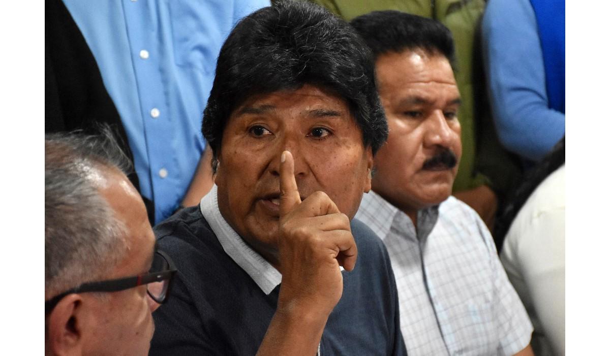 O ex-presidente da Bolívia Evo Morales disse, nesta sexta-feira (1º), que iniciará uma greve de fome para pressionar por um diálogo com o governo após 19 dias de protestos e bloqueios de estradas de seus apoiadores (Foto/AFP or licensors)