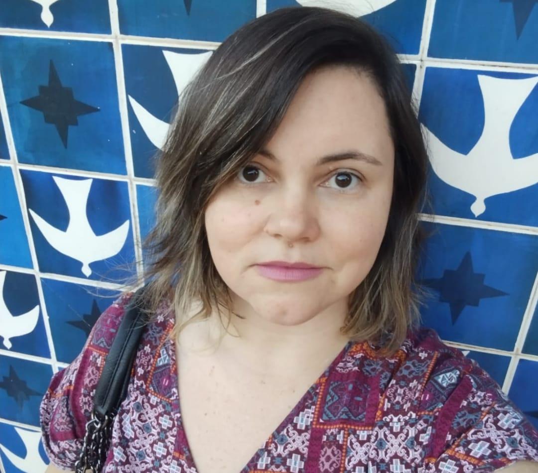 Mariana nos preparativos para lançar livro em Brasília (Foto/Divulgação)