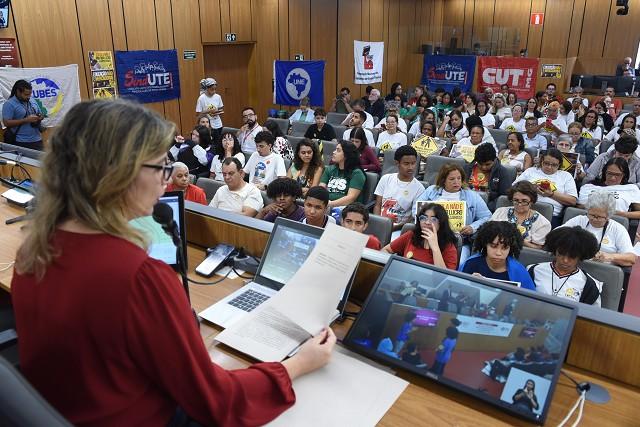 Evento promovido pela Comissão de Educação, Ciência e Tecnologia da Assembleia Legislativa reuniu grande público (Foto/Divulgação)