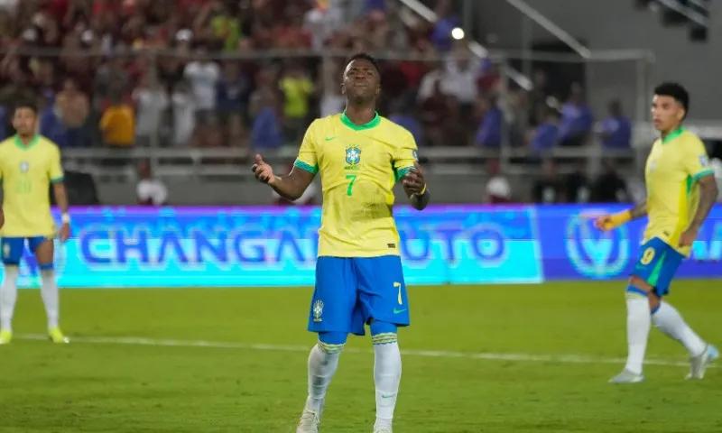 Seleção Brasileira não jogou bem ontem à noite (Foto/Ariana Cubillos/Associated Press/Estadão Conteúdo)