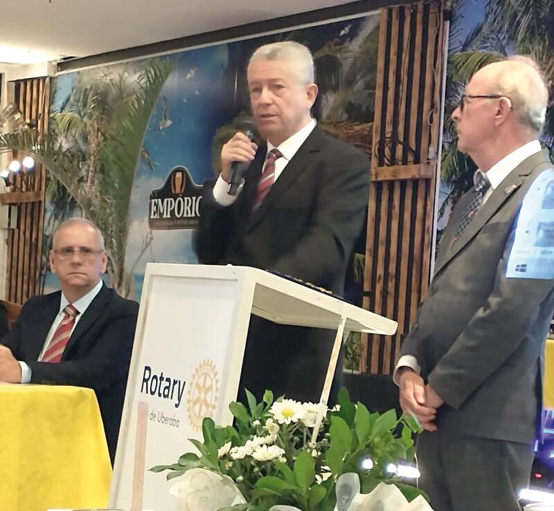 Grande batalhador pela Doação de Orgãos pela Universidade de Uberaba, o Dr. Ilídio Antunes de Oliveira Júnior recebeu grande homenagem do Rotary Club de Uberab (Foto/Arquivo pessoal)