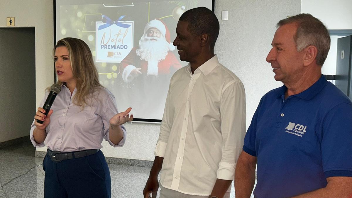 Prefeita Elisa Araújo e o vice eleito estiveram presentes no lançamento da campanha, que tem o apoio da Administração Municipal (Foto/Divulgação)