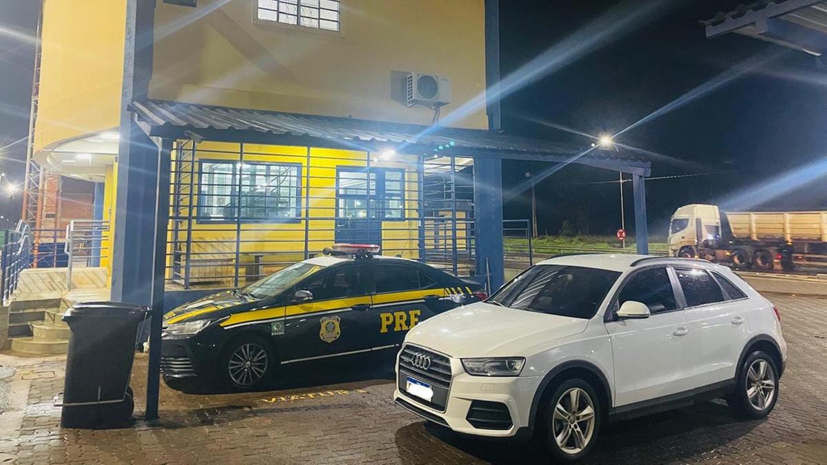 Carro do foragido foi apreendido (Foto/Divulgação/PRF)