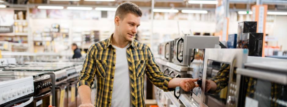 O desconto obtido nas compras pode ser comprometido se a eficiência energética do equipamento não for considerada (Foto/Cemig/Adobe Stock)