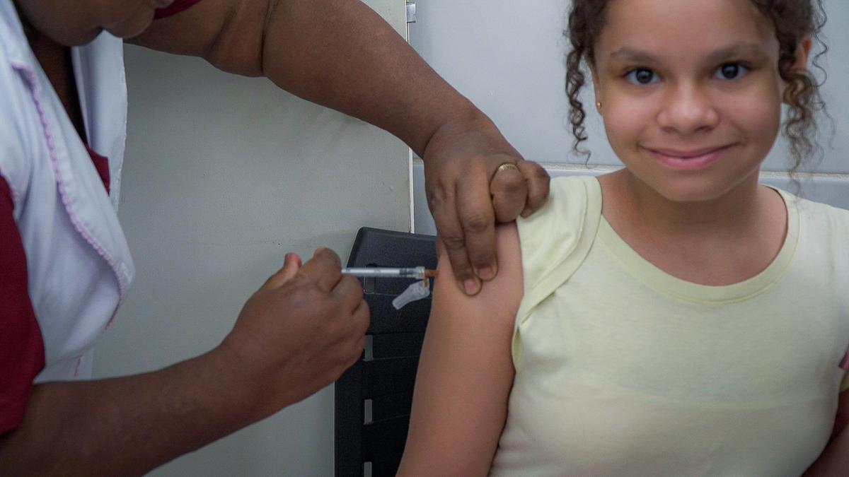 Objetivo foi atualizar a caderneta de vacinação, principalmente, de crianças e adolescentes menores de 15 anos (Foto/Divulgação)