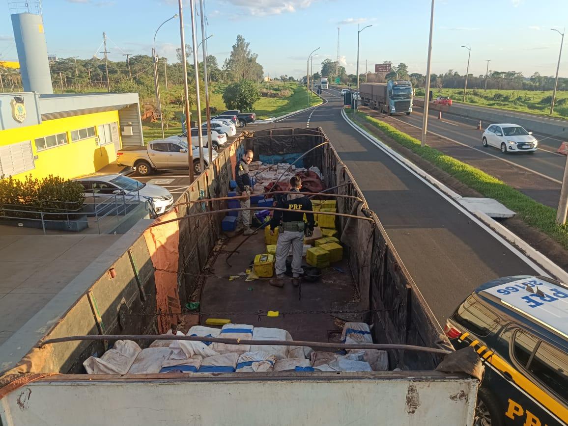 Foram mais de 4,5 toneladas de drogas (Foto/Divulgação)