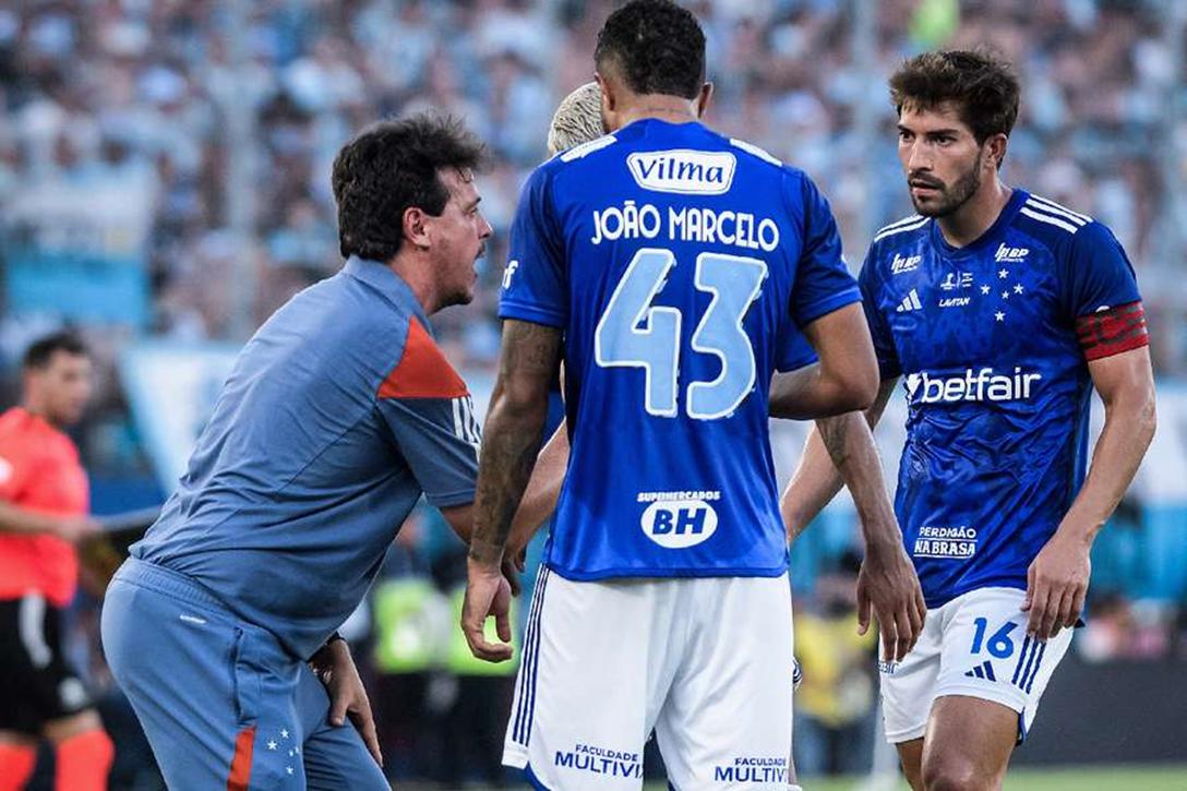 Cruzeiro precisa vencer para chegar à zona de classificação da Libertadores do ano que vem (Foto/Instagram Cruzeiro)