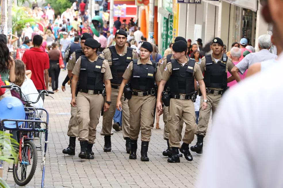 Segundo o capitão da PM Rodolfo Pereira, os policiais estarão presentes nas ruas, especialmente a pé, nas principais zonas comerciais de Uberaba (Foto/Reprodução)