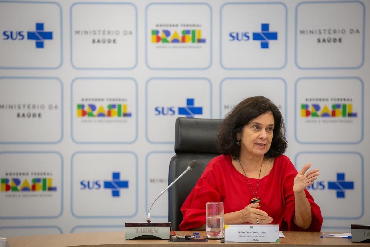 Nísia Trindade se posicionou contra o projeto que autoriza a venda dos cigarros eletrônicos, conhecidos como vapes, no Brasil (Foto: Rafael Nascimento/MS.)