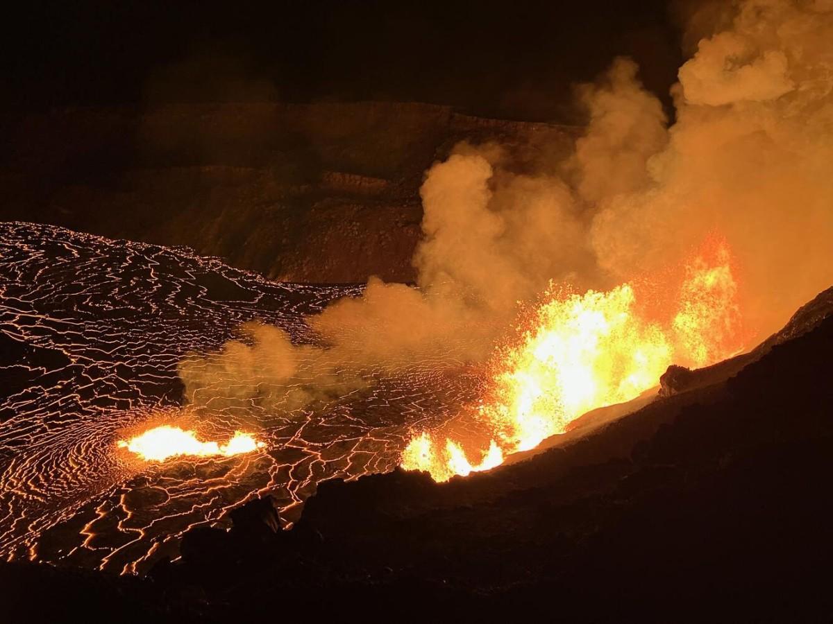 Explosões atingiram 80 metros de altura (Foto/AFP or licensors)