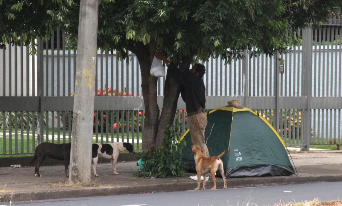 O registro mais eficiente do Cadastro Único é uma das explicações para o aumento, mas também revela a falta de políticas públicas para atendimento a esse grupo de pessoas (Foto/Arquivo)