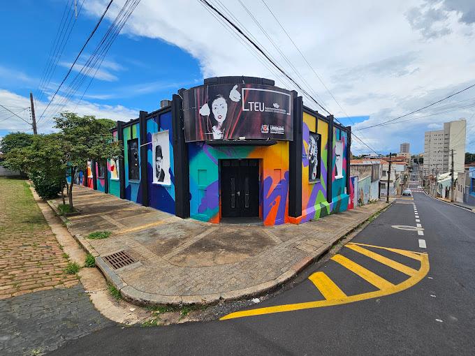 As atividades serão realizadas no Teatro Experimental de Uberaba (TEU), localizado na Rua Padre Zeferino, 988, Bairro Fabrício (Foto/Reprodução)