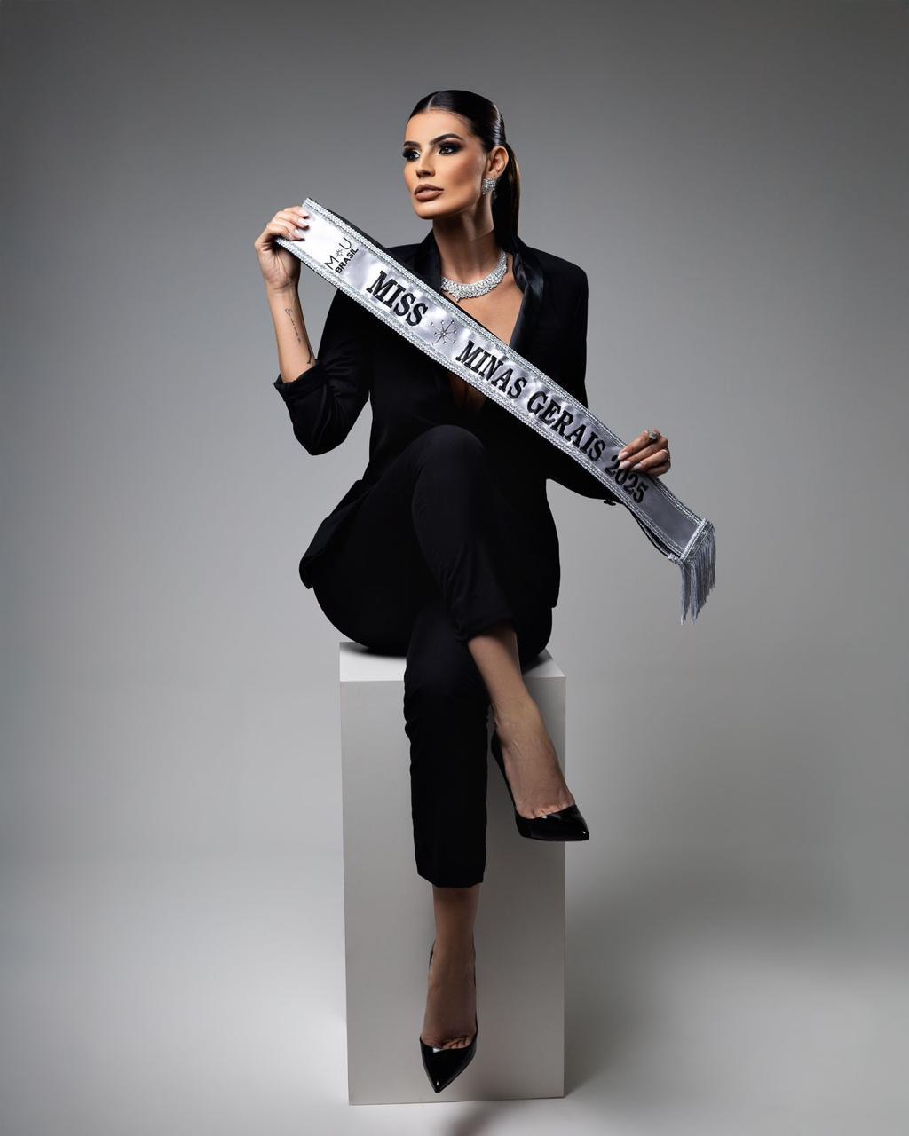 Uberabense Victória Weitzel é coroada Miss Minas Gerais 2025