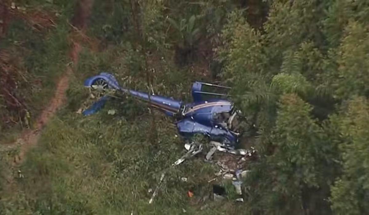 O helicóptero foi encontrado num local de mata fechada (Foto/Reprodução/TV Globo)