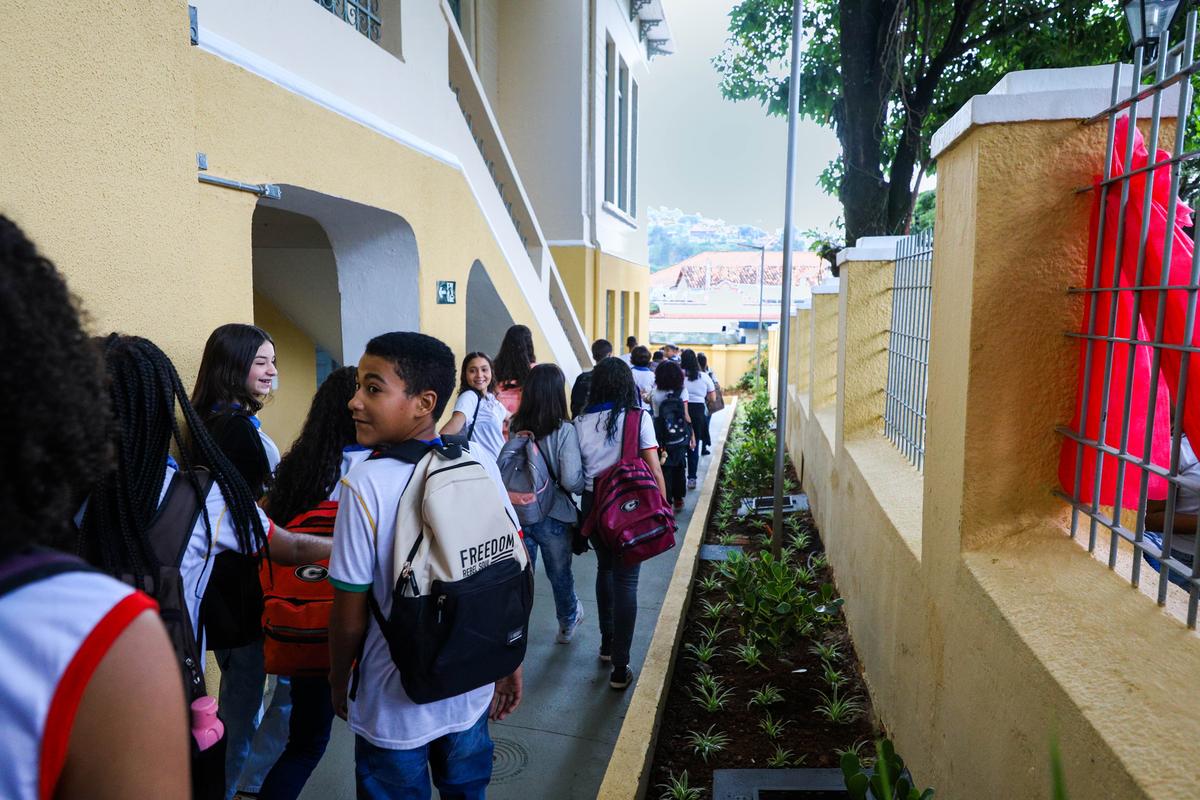 Os profissionais selecionados nesta rodada irão atuar nas escolas da rede estadual e nas Superintendências Regionais de Ensino (Foto/SEE/MG/Divulgação)