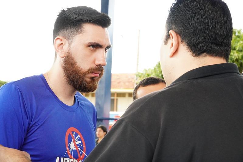 O diretor de Vigilância em Saúde, Matheus Assumpção, diz que a parceria é importante para aumentar o público alvo das ações do Departamento de Zoonoses (Foto/Divulgação)