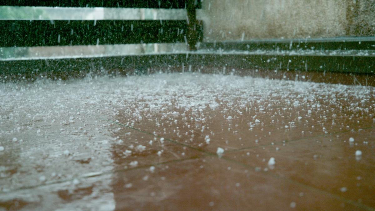 Granizo é o nome dado a um tipo de precipitação da água em seu estado sólido (Foto/Getty Images/iStockphoto)