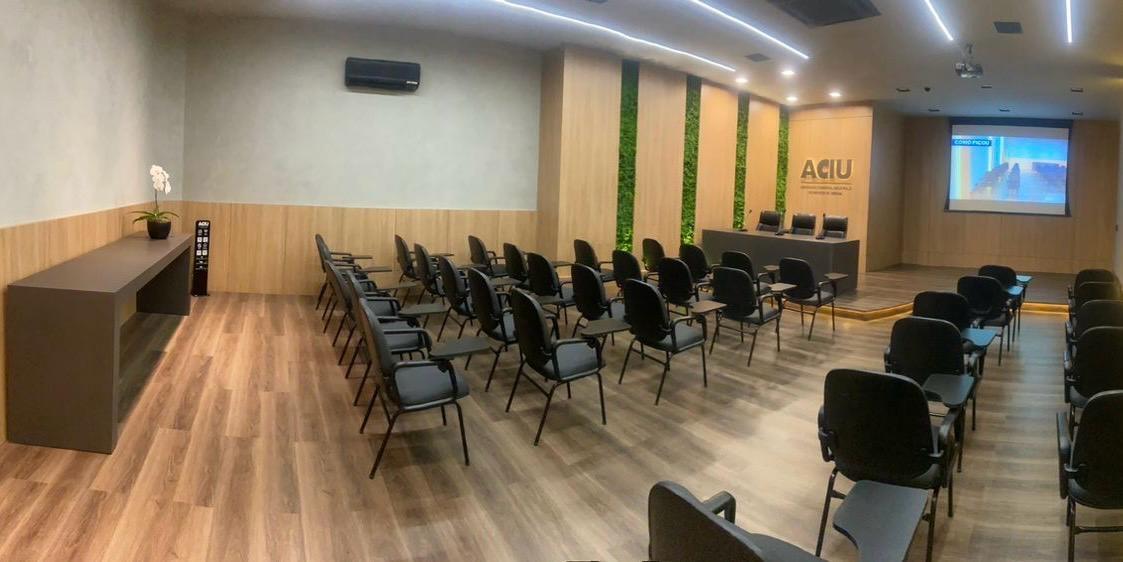 Nova Sala Multiúso, que deverá ser usada para treinamentos e eventos de associados, mas também está disponível para locação (Foto/Divulgação)