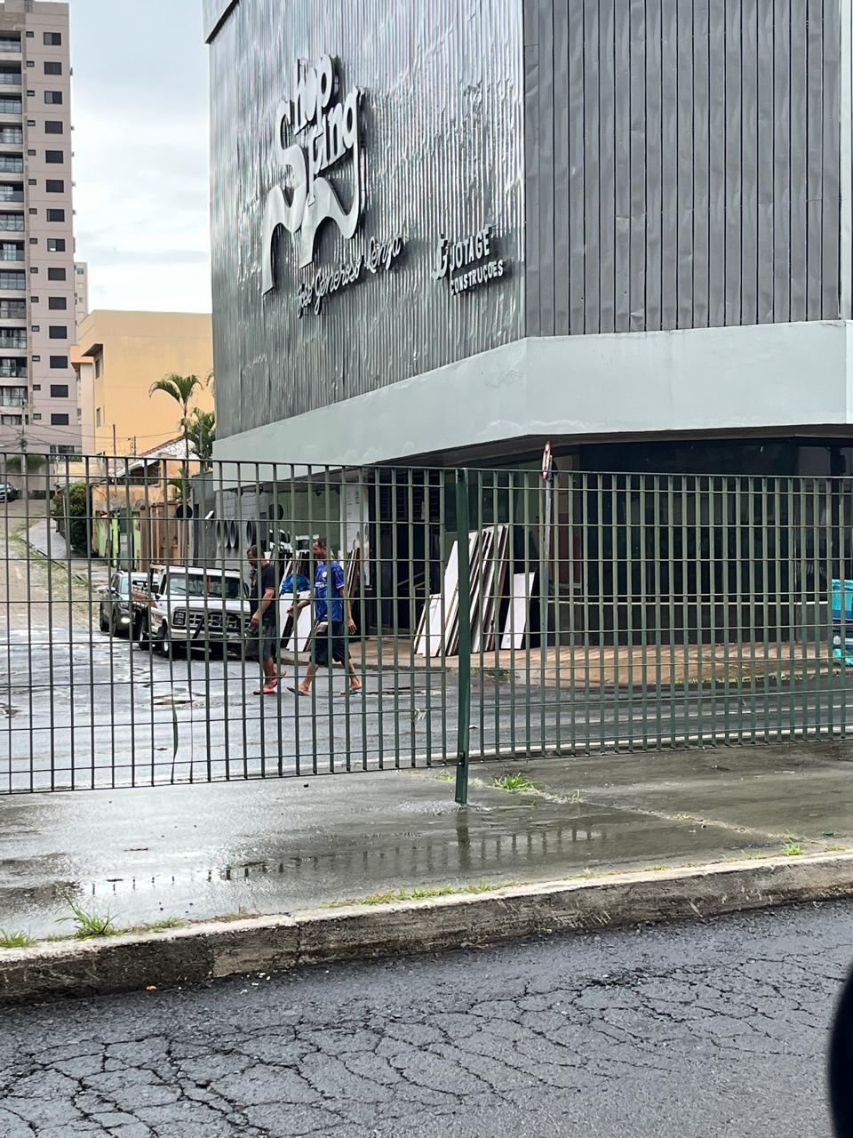 Novamente, material descartado foi flagrado no local (Foto/Divulgação)