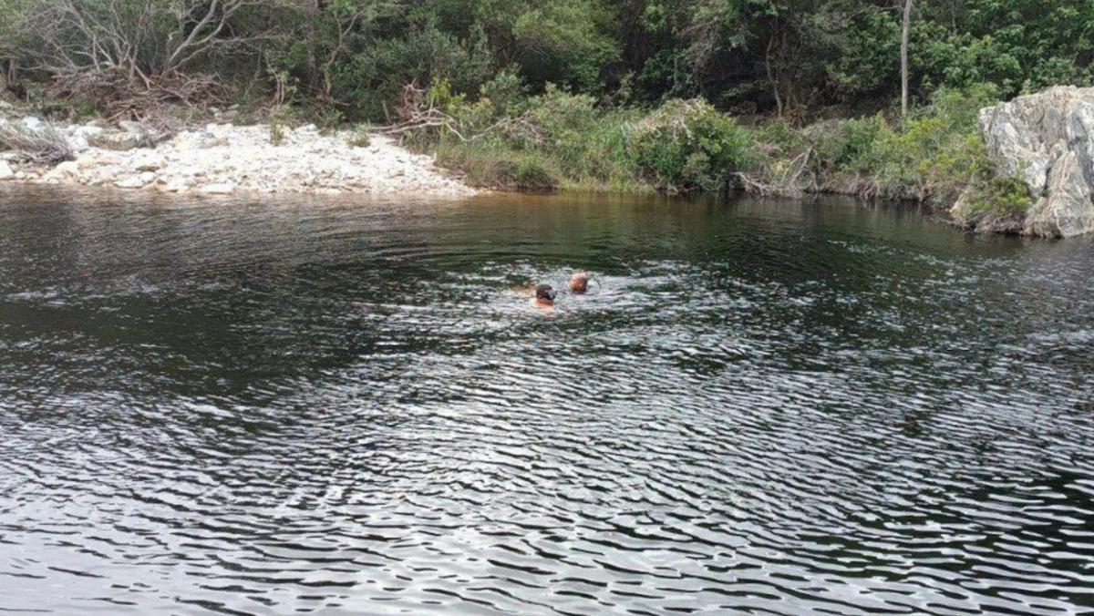 Jovem submergiu em um profundidade de três metros (Foto/CBMMG / Divulgação)