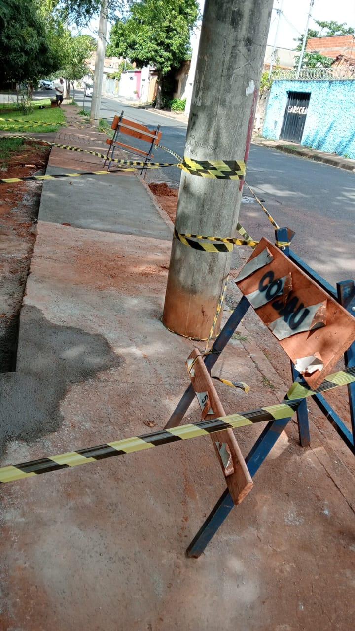 Praça no Costa Teles, em Uberaba, recebe reparos após reclamação de usuários (Foto/Divulgação Codau)