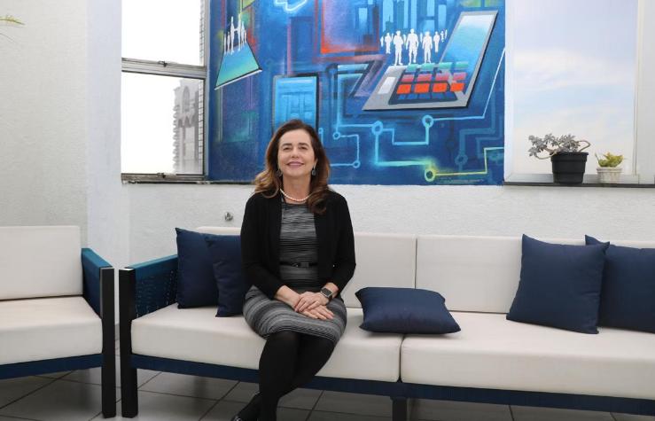 Mônica Sifuentes é natural de BH, doutora em direito internacional e especialista em tráfico internacional de pessoas (Foto/Ana Clédia Zorzal/ Justiça Federal)