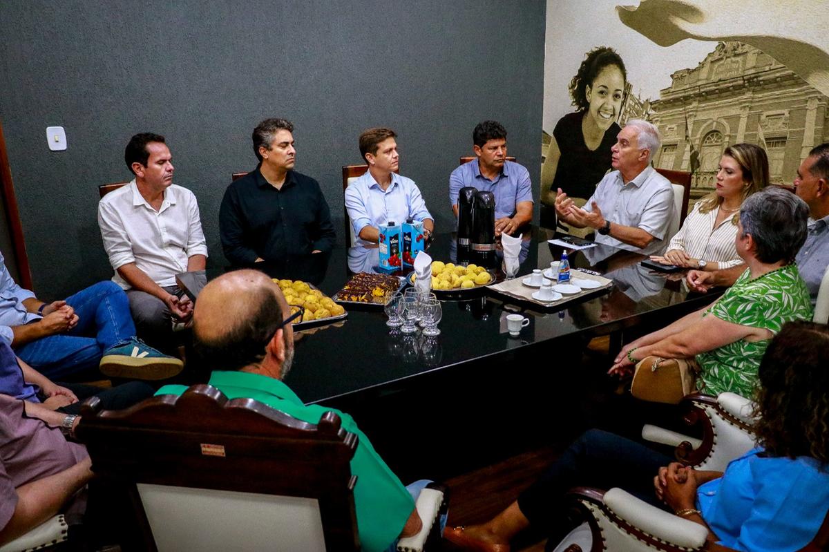 Integrantes do PSD foram chamados ontem pelo presidente da sigla, Ismar Marão, para uma conversa sobre 2026 (Foto/Divulgação)