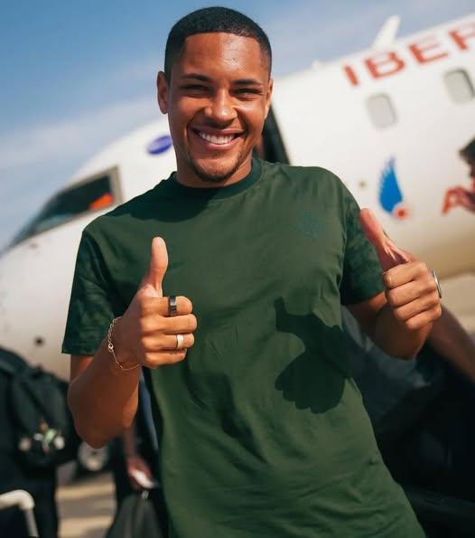 Vito Roque depende do “sim” do Bétis para jogar no Palmeiras (Foto/Instagram)