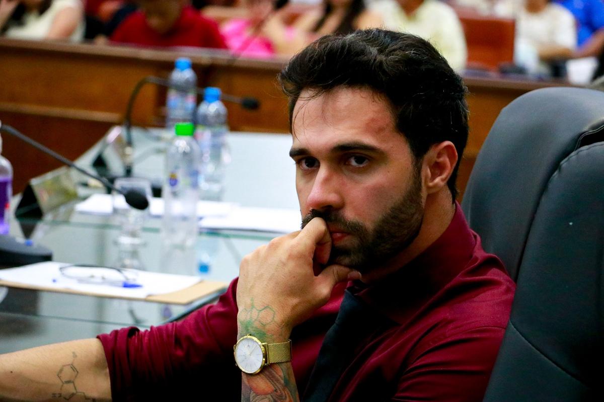 Vereador Diego Rodrigues sugere fundir as comissões de Direitos Humanos e Grupos Vulneráveis, Políticas Afirmativas Étnica e Gênero e Igualdade Racial e Enfrentamento ao Racismo (Foto/Divulgação)