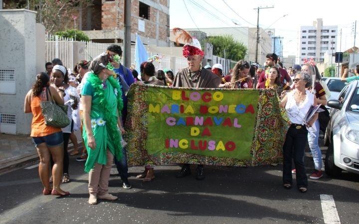 A exemplo de anos anteriores, o tradicional desfile tem a concentração a partir das 8h na rua Capitão Domingos (Foto/Arquivo)