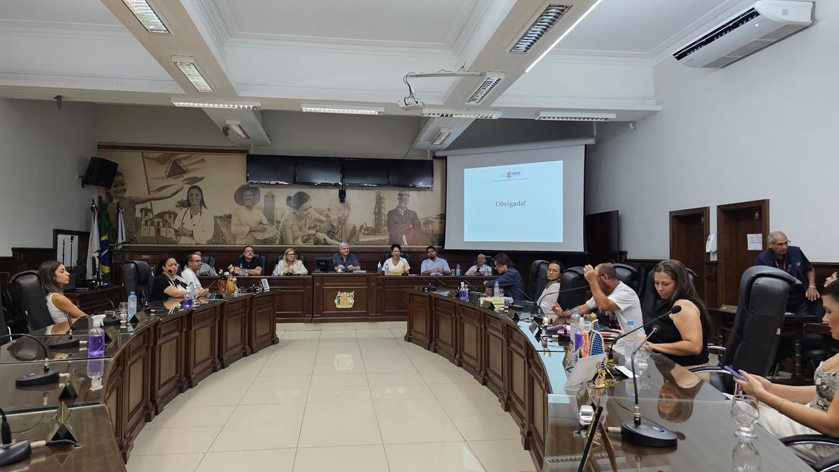 Secretaria Municipal de Fazenda prestou contas ontem na Câmara Municipal durante audiência pública (Foto/Gisele Barcelos)