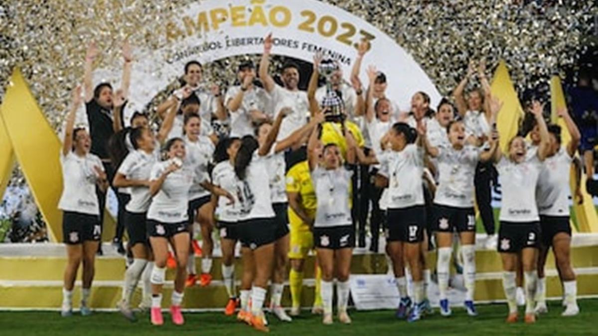 O Corinthians é bi-campeão de futebol feminino da Taça Libertadores da América (Foto/Rodrigo Gazzanel/Ag. Corinthians)