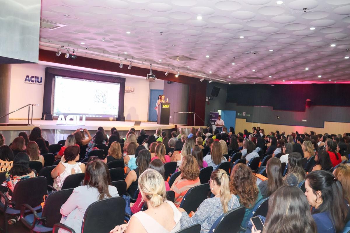 “Manhã com Elas” é o evento comemorativo ao Dia Internacional da Mulher e acontecerá, este ano, no dia 14, no auditório da Aciu (Foto/Divulgação)