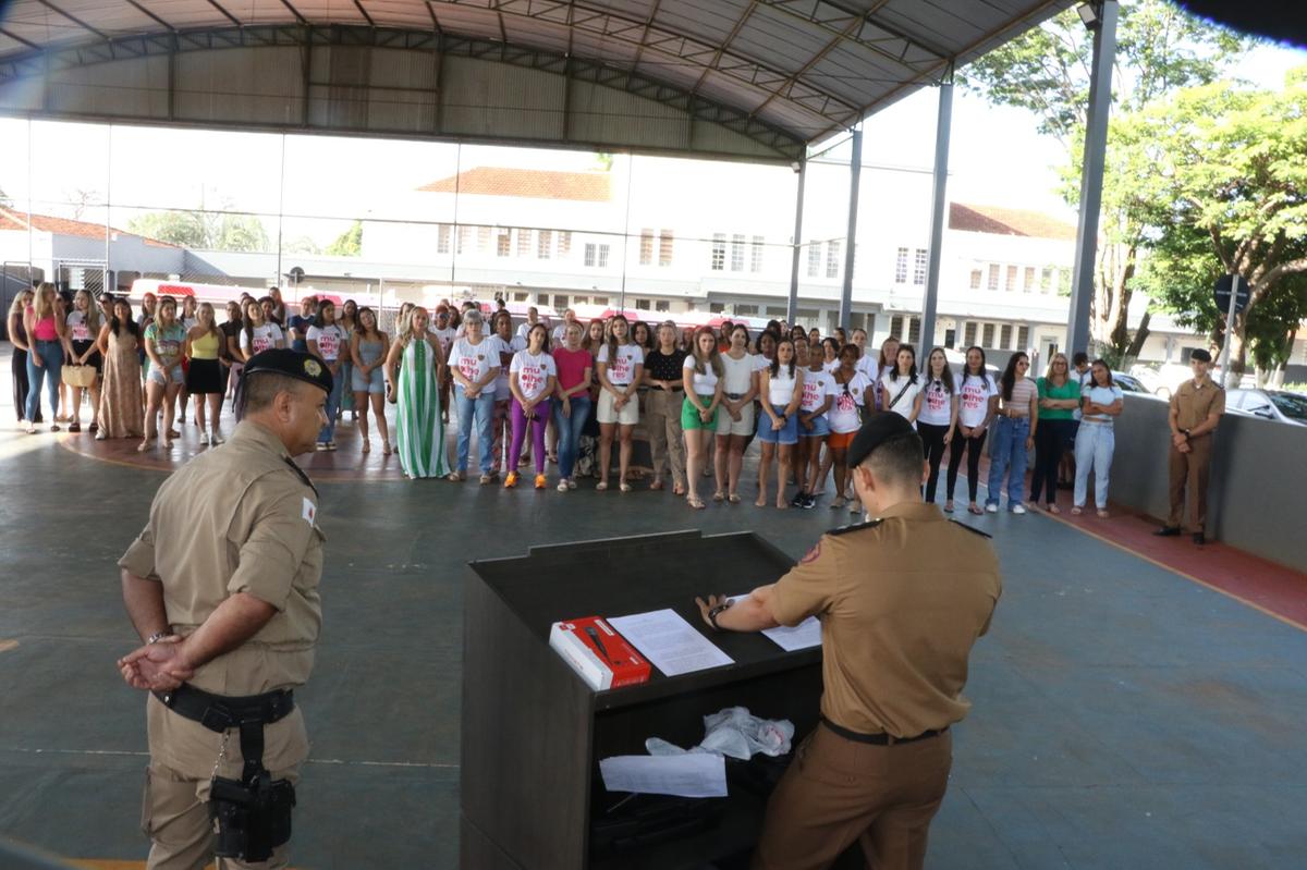 O encontro festivo teve início na quadra do 4º BPM com coffee break para todas as mulheres policiais (Foto/Divulgação)