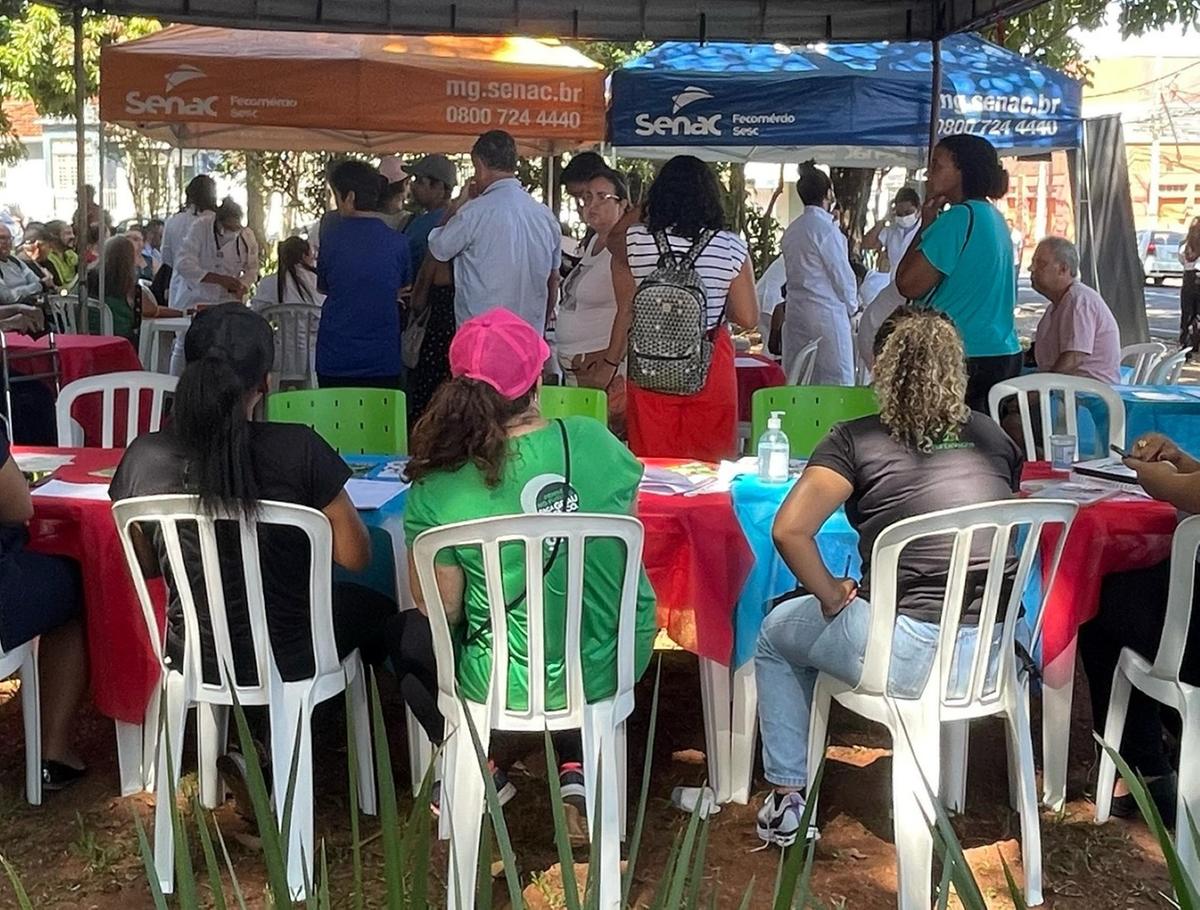 As amostras colhidas na quinta-feira foram encaminhadas para análise laboratorial e os pacientes cujos exames apresentarem alteração serão chamados para tratamento (Foto/Divulgação)