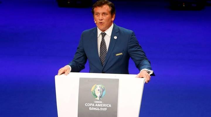 Alejandro Domínguez pediu desculpas pelas estúpidas palavras que pronunciou depois do sorteio da Conmebol (Foto/Conmebol)