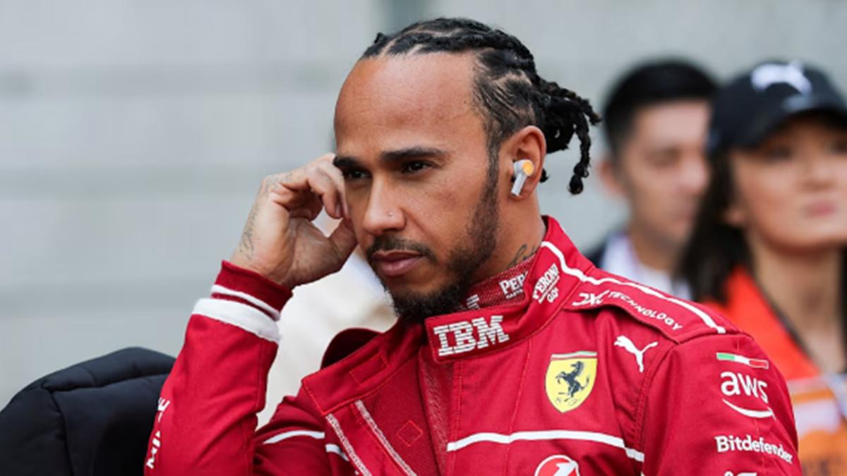 Hamilton foi punido pelo desgaste excessivo da prancha do assoalho de sua Ferrari (Foto/Divulgação)
