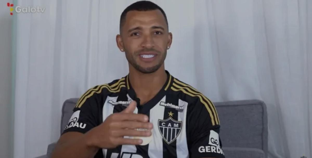Vito Hugo foi indicado pelo técnico Cuca (Foto/Galo TV)