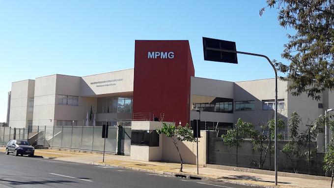 Muitos dos manifestantes afirmam terem sido contemplados desde 2018 e relatam não ter recebido até hoje uma previsão clara de quando poderão se mudar (Foto/Reprodução)