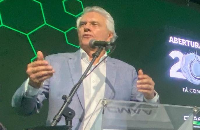 Governador de Goiás e cotado para pré-candidato à Presidência, Ronaldo Caiado afirmou em seu discurso que espera vitória da centro-direita no país (Foto/Fernanda Borges)