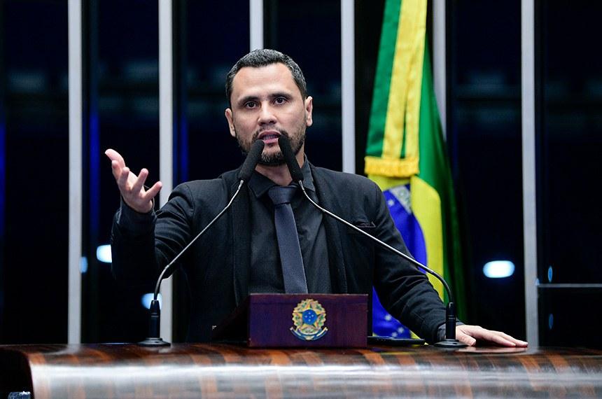 Cleitinho Azevedo gravou um vídeo pressionando o presidente da CBF, Ednaldo Rodrigues (Foto/Pedro França/Agência Senado)
