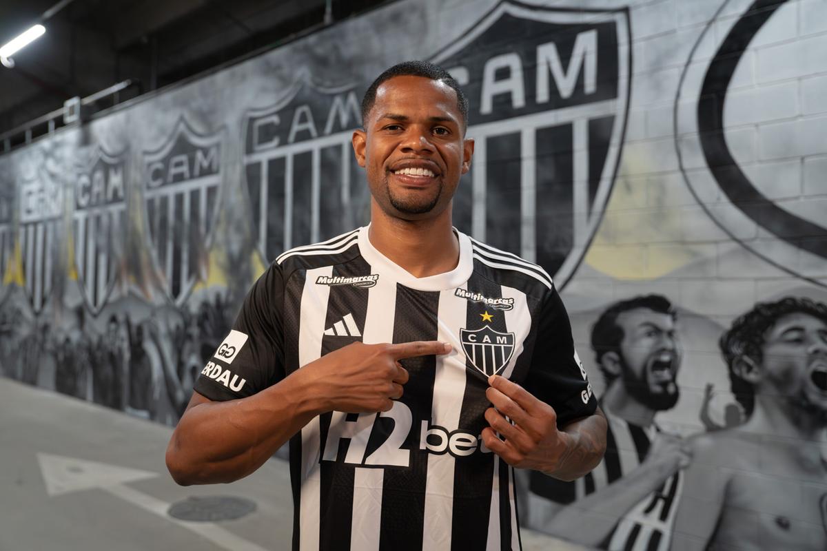 Júnior Santos apareceu e iniciou o processo de transição após se recuperar de uma lesão muscular (Foto/Daniela Veira/Atlético)